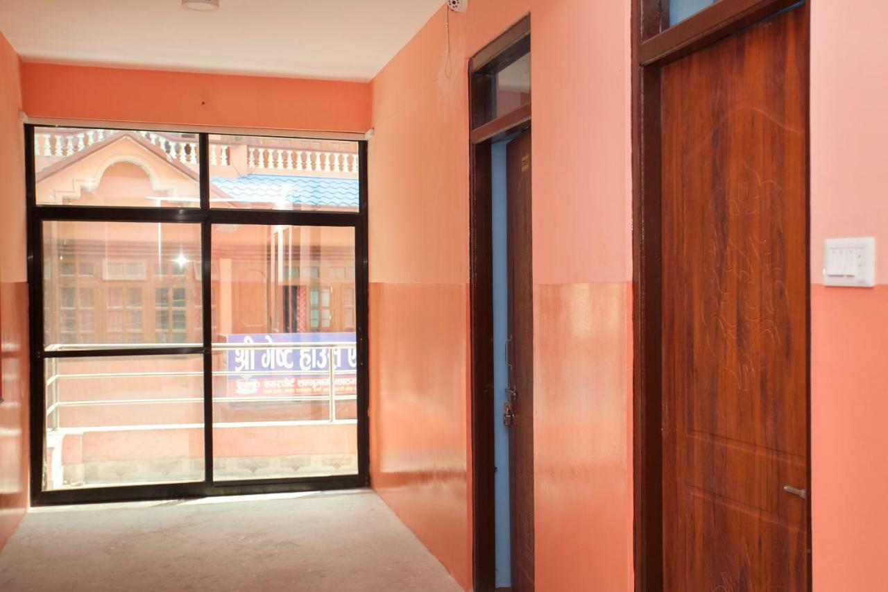 Hotel Crossroads Kathmandu Exteriör bild